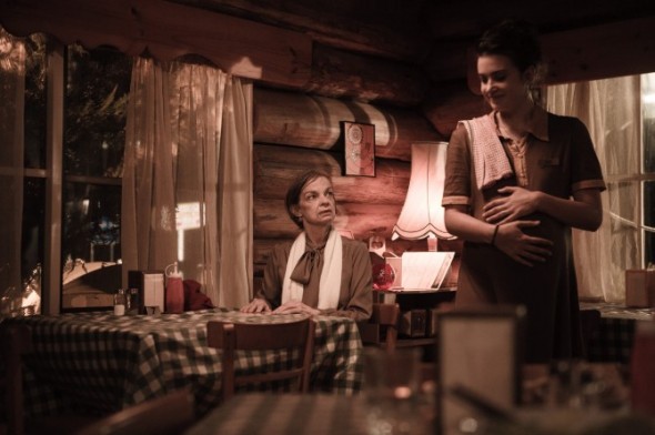 WABT-JOAN-and-JESS-670x446